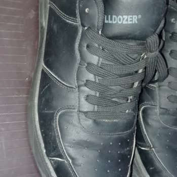 Ayakkabıda 4 Ayda Oluşan Ağır Hasar Ve İlgisizlik