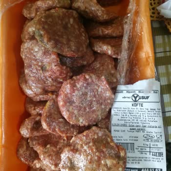 Bozuk Köfte Ve Yetersiz Müşteri Hizmeti