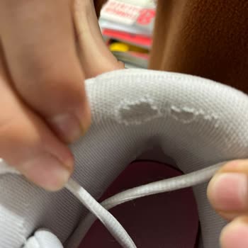 Puma Ayakkabıda Beklenmedik Yırtılma Sorunu