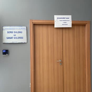 Sanat Sergisinde Çocuklara Yakışıksız Tavır