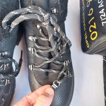 Derimod Botlarda Kısa Sürede Yaşanan Sorun Ve İlgisiz Müşteri Hizmetleri