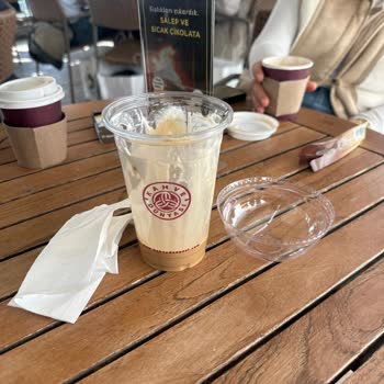 Yanlış Sunum Ve Uzun Bekleme Süresi