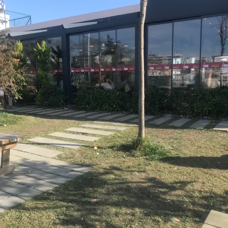 Fetih Mekan Servisi Kötü!