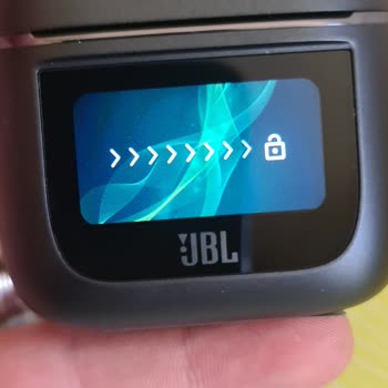 JBL Kulaklık Bağlantı Sorunu Ve Çözüm Arayışı