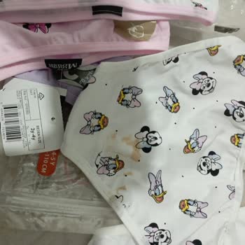 Lekeli İç Çamaşırı Şoku: LCW'den Beklenmedik Teslimat