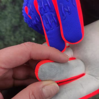 Adidas Predator Eldivenleri Hayal Kırıklığı Yarattı