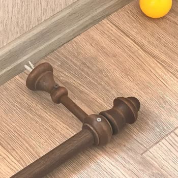 Roses Perde Sorunları Çözmek Yerine Beni Yalnız Bıraktılar!