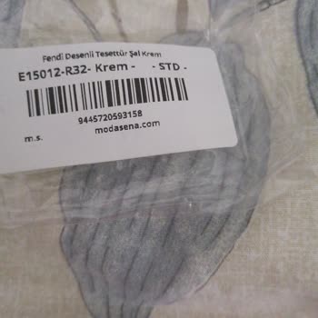 Yanlış Renk Ürün Ve İlgisiz Müşteri Hizmetleri