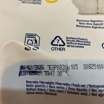 Tarihi Belirsiz Kedi Maması Hayal Kırıklığı