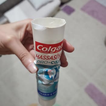 Colgate Hassasiyet: Kurumuş Ve Açık Ürün Sorunu