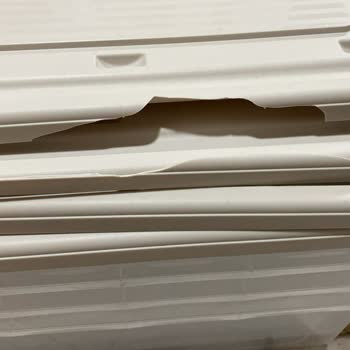 Kargo Ücreti Şoku Ve Kırık Kapaklar