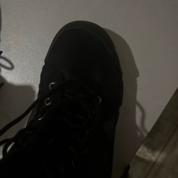 Kalitesiz Ürün Ve İlgisiz Müşteri Hizmeti