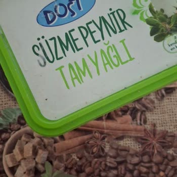 Bozuk Peynirler Ve İlgisiz Mağaza Çalışanları