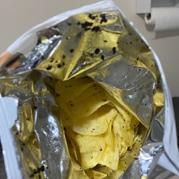 Cips Paketinde Karınca Ölüleri Şoku