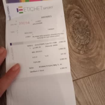 Etichet Mağazasında İade Sorunu