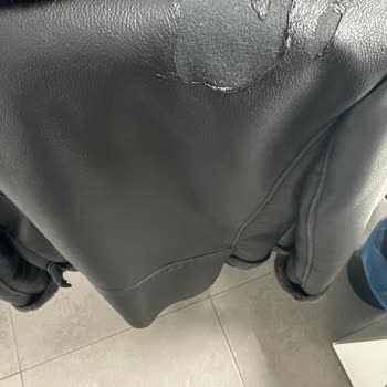 Mango Deri Ceketin Kalitesizliği Hayal Kırıklığı Yarattı