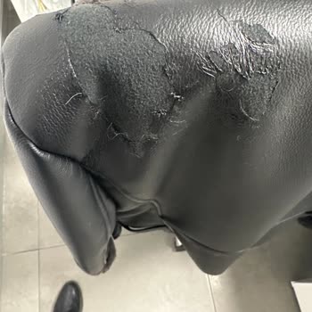 Mango Deri Ceketin Kalitesizliği Hayal Kırıklığı Yarattı