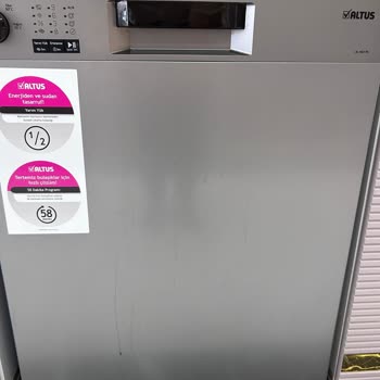 Altus Bulaşık Makinesi Kapağında Renk Değişimi Ve Müşteri Memnuniyetsizliği