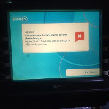 Halkbank ATM'de Kaybolan Para: Üniversite Ödemesi Tehlikede