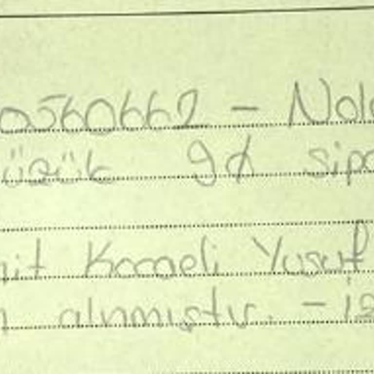 Blue Diamond Yüzüğümün Taşı Düştü Ve Hizmet Aksaklıkları