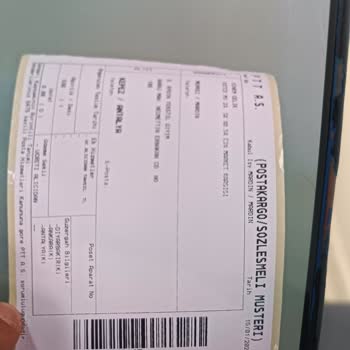 Yırtık Ve Defolu Elbise Sorunu