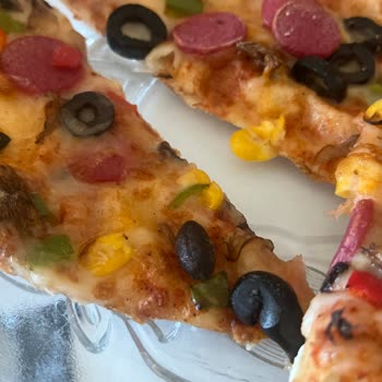 Sbarro Siparişimde Zeytin Çekirdeği Ve Yanlış Malzeme Sorunu