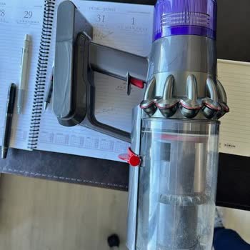 Dyson Süpürge Hayal Kırıklığı: Pahalı Batarya Ve Stok Sorunu