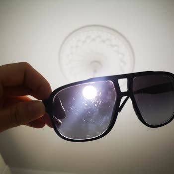 Problema de decoloración en gafas Armani de Atasun Optik