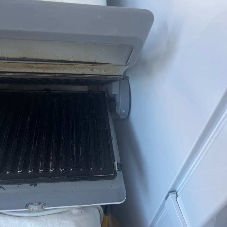 Arçelik Tost Makinesi Kaplama Sorunu Ve Yedek Parça Eksikliği