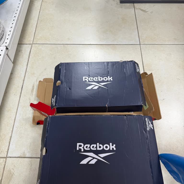 Reebok Ayakkabı Kutusu Hayal Kırıklığı