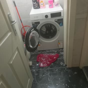 Siemens Çamaşır Makinesi Patladı Ve Servis Randevusu Sorunu