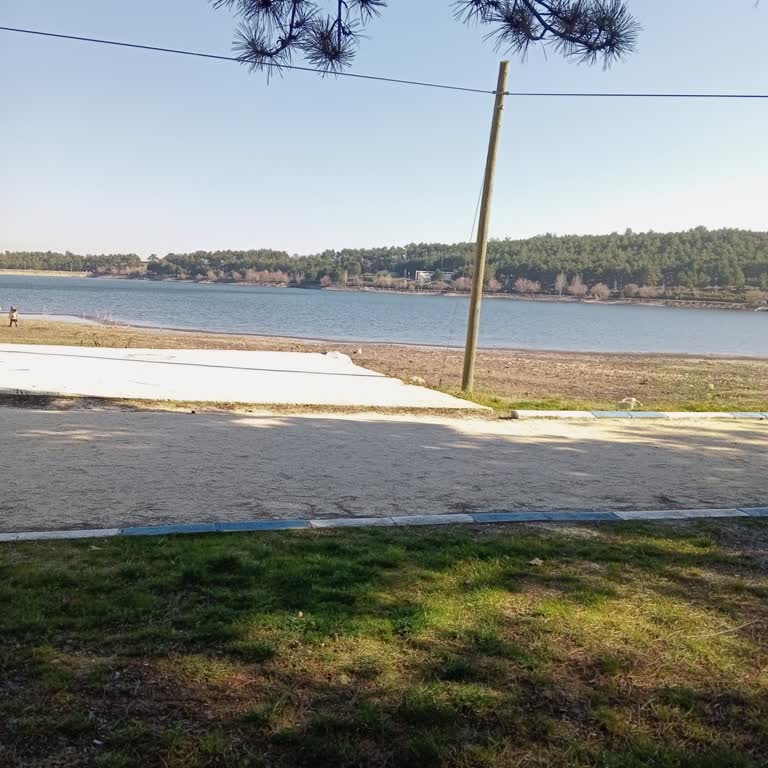 Bilecik Gölpark'ta Dolmuş Beklerken Soğukta Kaldık