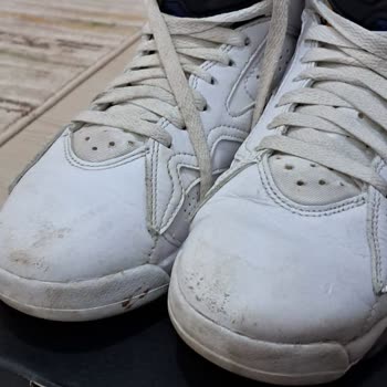 Nike Jordan Shoes Peeled in 3 Months—Sneaks Up Refuses to Take Responsibility