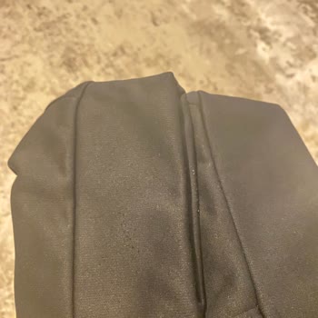 Nike Sweatpants Frayed & Pilled After One Wear