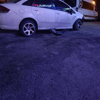 İSKİ'nin Yol Bakımındaki İhmali Araç Hasarına Yol Açtı