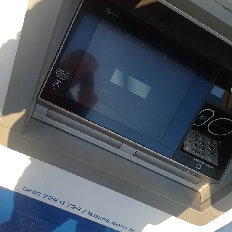 ATM Arızaları Ve Müşteri Hizmetleri İlgisizliği