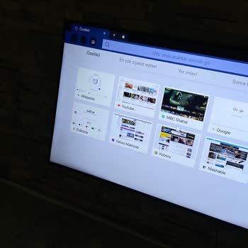 Samsung TV'de Kronik Ekran Problemi Ve Yetersiz Servis Yanıtı