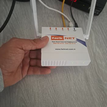 Sürekli Donan İnternet Ve Cevapsız Müşteri Hizmetleri