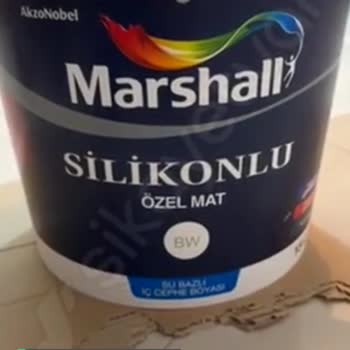 Marshall Boya Kartela İle Aynı Renk Değil!