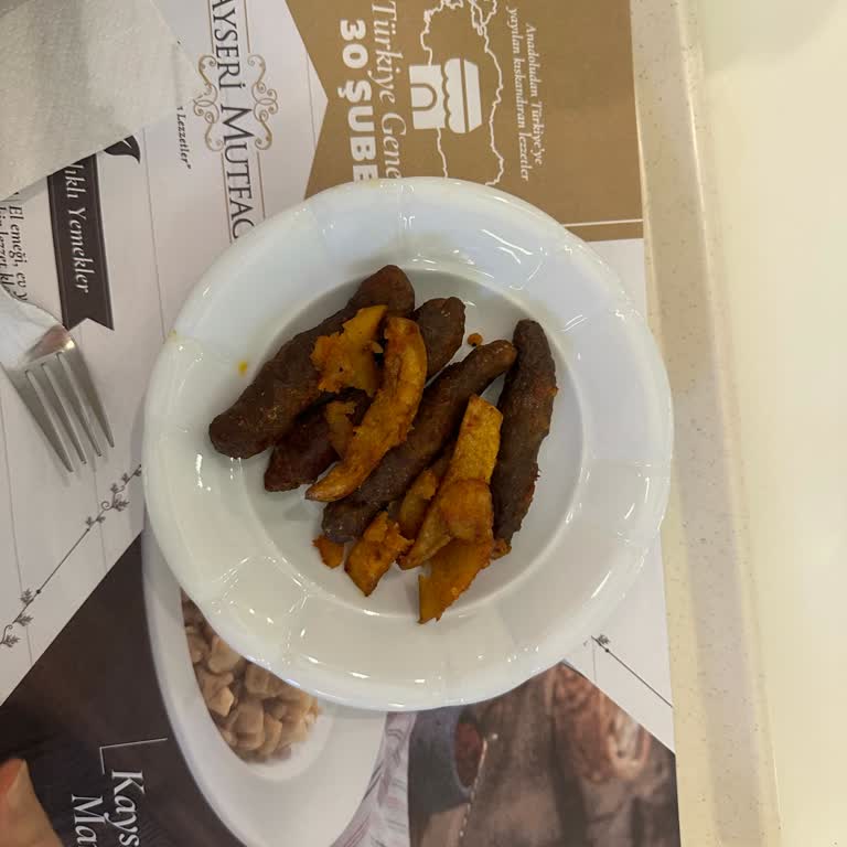 Kayseri Mutfağı'nda Köfte Ve Patates Hayal Kırıklığı