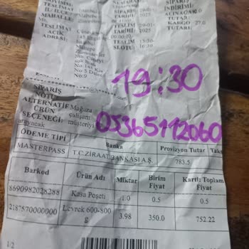 Carrefour'dan Geç Teslimat Ve Bozulmuş Balık Şikayeti