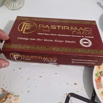 Pastırmacı Fatih Pastırmayı Özensiz Ve Kalın Doğramışlar