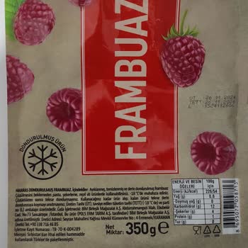 Harras Dondurulmuş Frambuazda Küf Ve Solucan Şoku