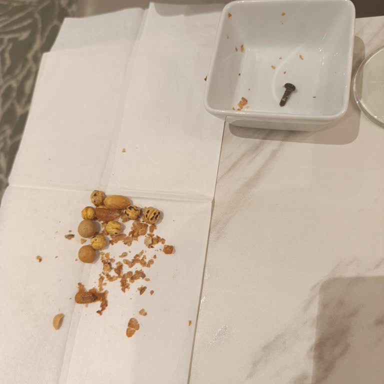 VakıfBank Lounge Hizmeti Ve Ücret Kesintisi Sorunu