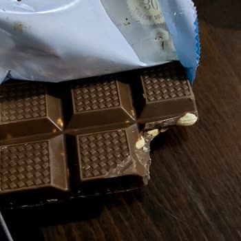Eksik Çikolata Şoku: Paket Açıldığında Hayal Kırıklığı