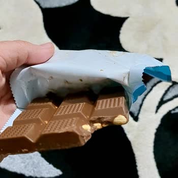 Eksik Çikolata Şoku: Paket Açıldığında Hayal Kırıklığı