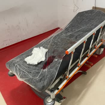 Ceyhan Devlet Hastanesi'nde Temizlik Ve Hizmet Sorunları!