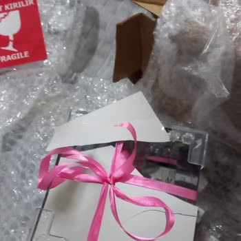 Kırılgan Hediye Kargo Sorumsuzluğu İle Zarar Gördü