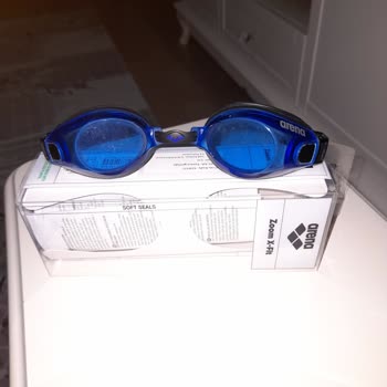 Intersport Kaliteli Marka Seçiminde Hayal Kırıklığı: Arena Yüzücü Gözlüğü Sorunu