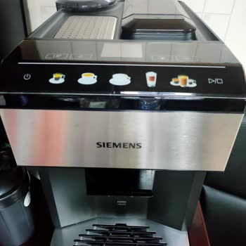 Eksik Parça Ve Paslanma Sorunu: Siemens EQ500 Kahve Makinesi